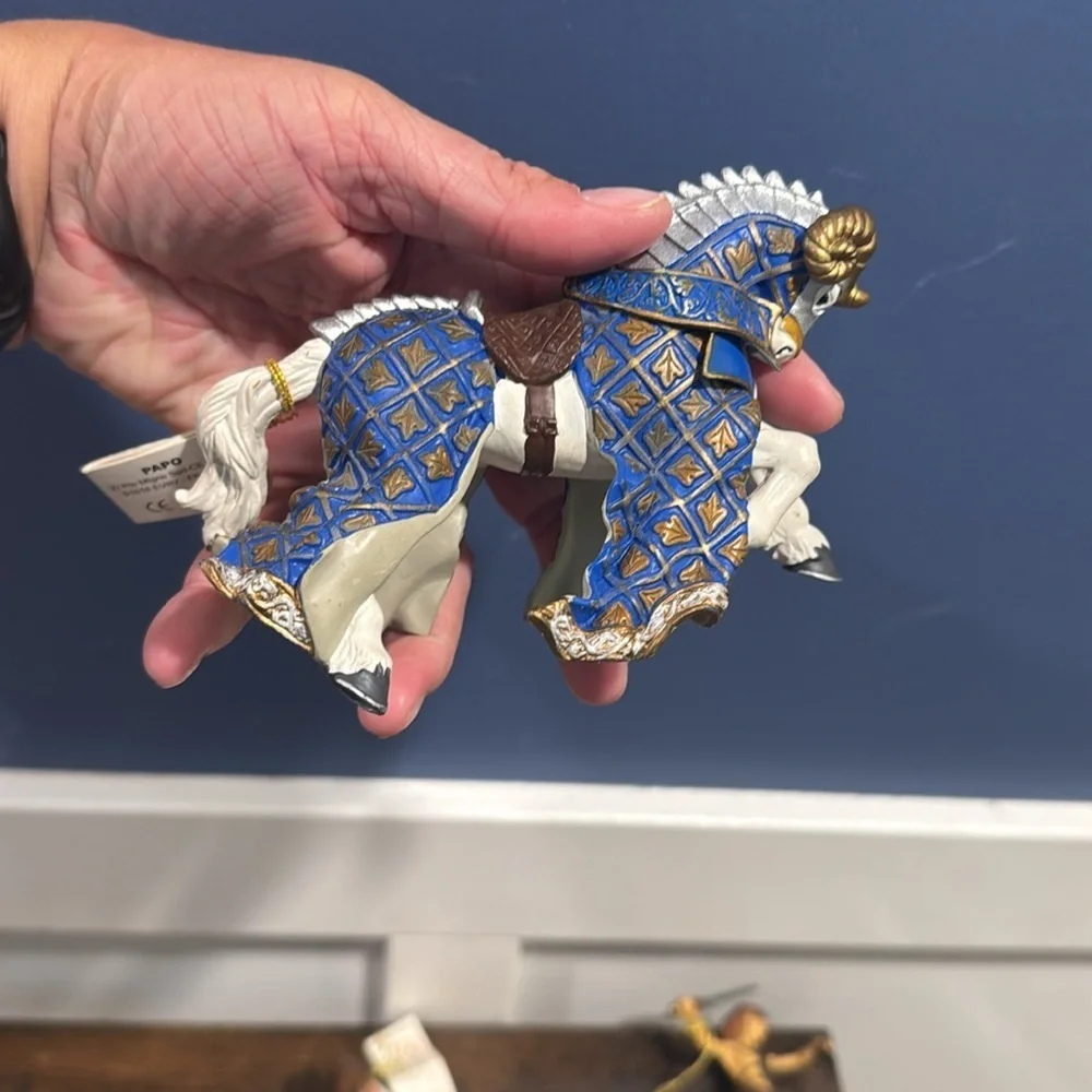 4 Papo horse figures from 2007